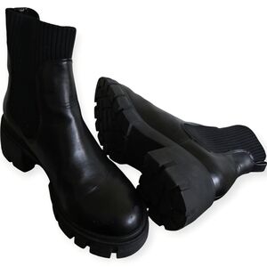 ☆Steve Madden Black Chunky Combat Boots☆
